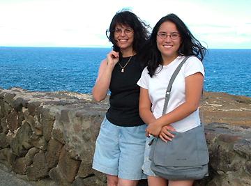 Mom & me at Lanai lookout